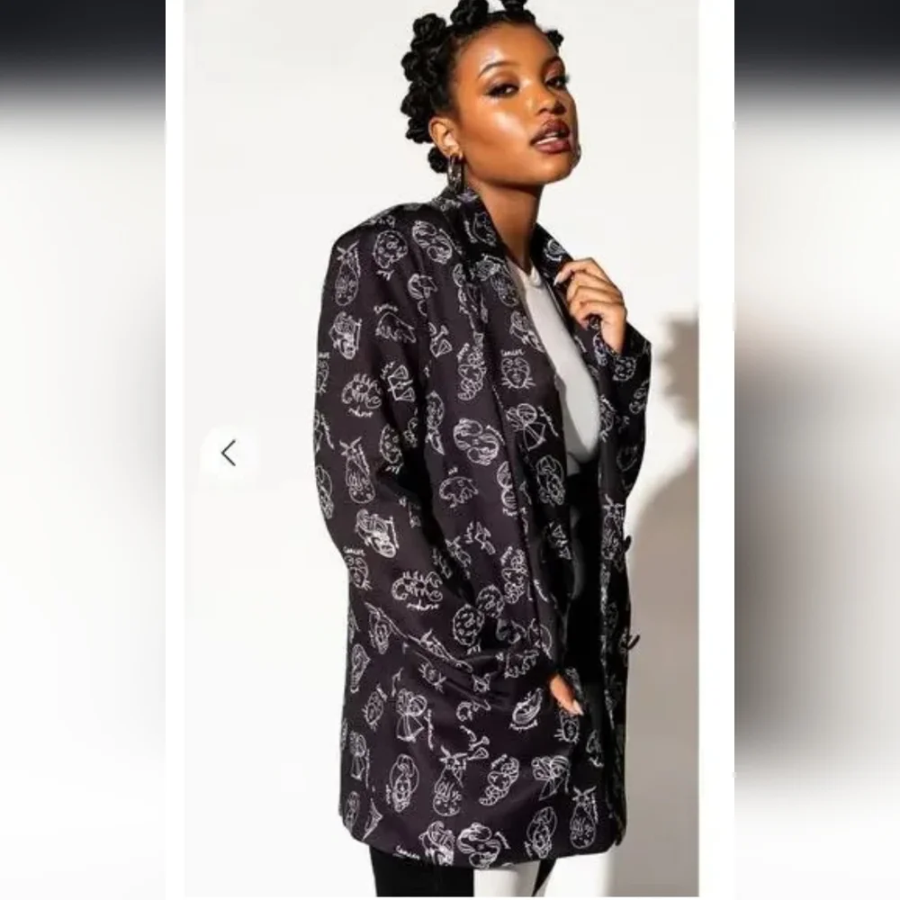 Lala OriginalMake Me Wanna Lala Boyfriend Blazer in Zodiac Love Size Small - Picture 2 of 6